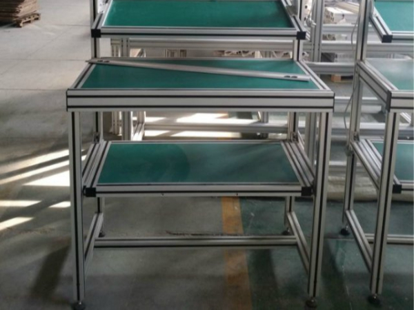 鋁型材工作臺哪家好？沒有對比就沒有傷害