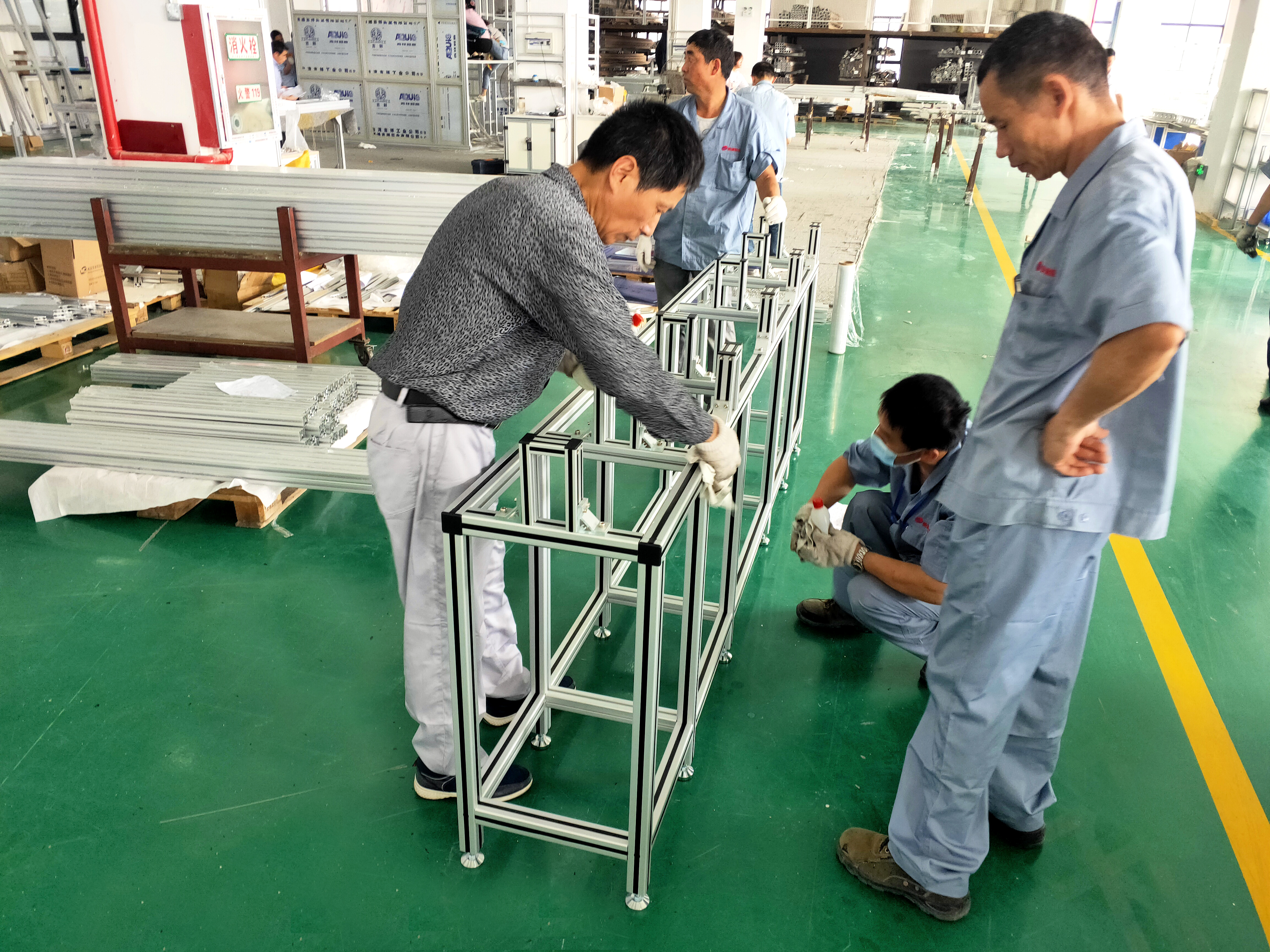 工業(yè)鋁型材圍欄，不同客戶的加工方案