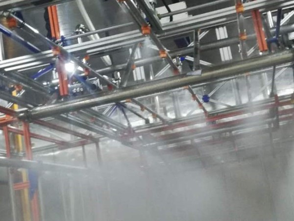 為什么定制鋁型材框架備受機械設(shè)備行業(yè)客戶的青睞？