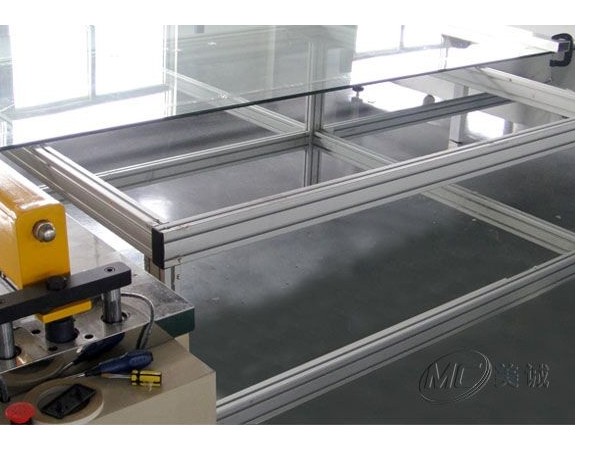 工業(yè)鋁型材的生產(chǎn)過(guò)程大揭秘！