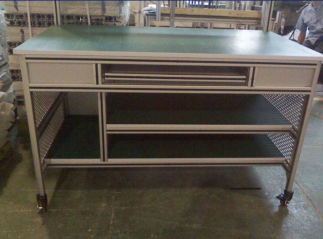 定制檢驗臺工作臺，現(xiàn)在流行鋁材質(zhì)